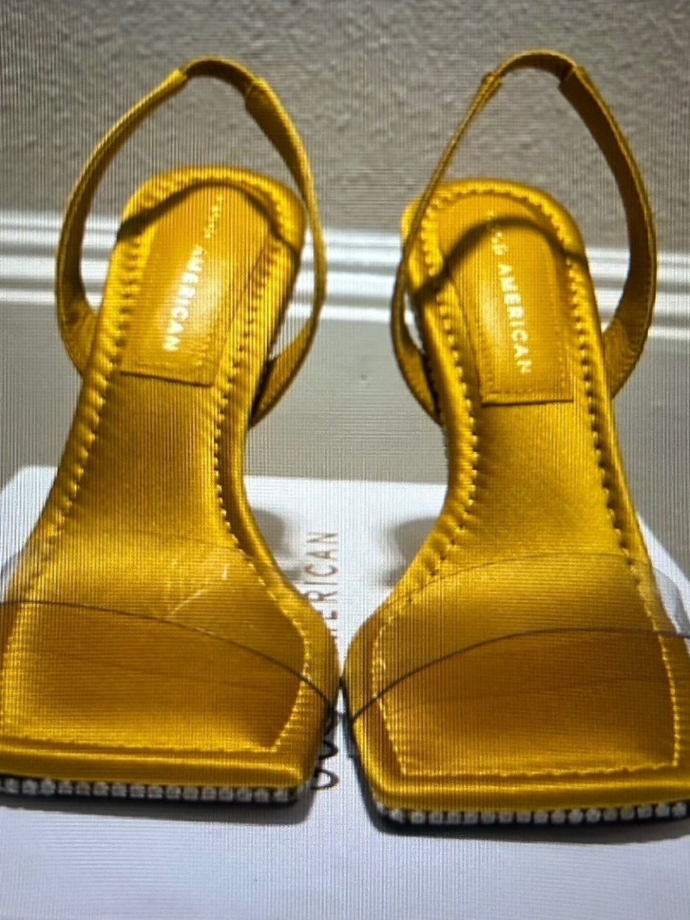 NWT Good American Mustard Satin Sling Back Heels With Clear Stripe Size 8.5